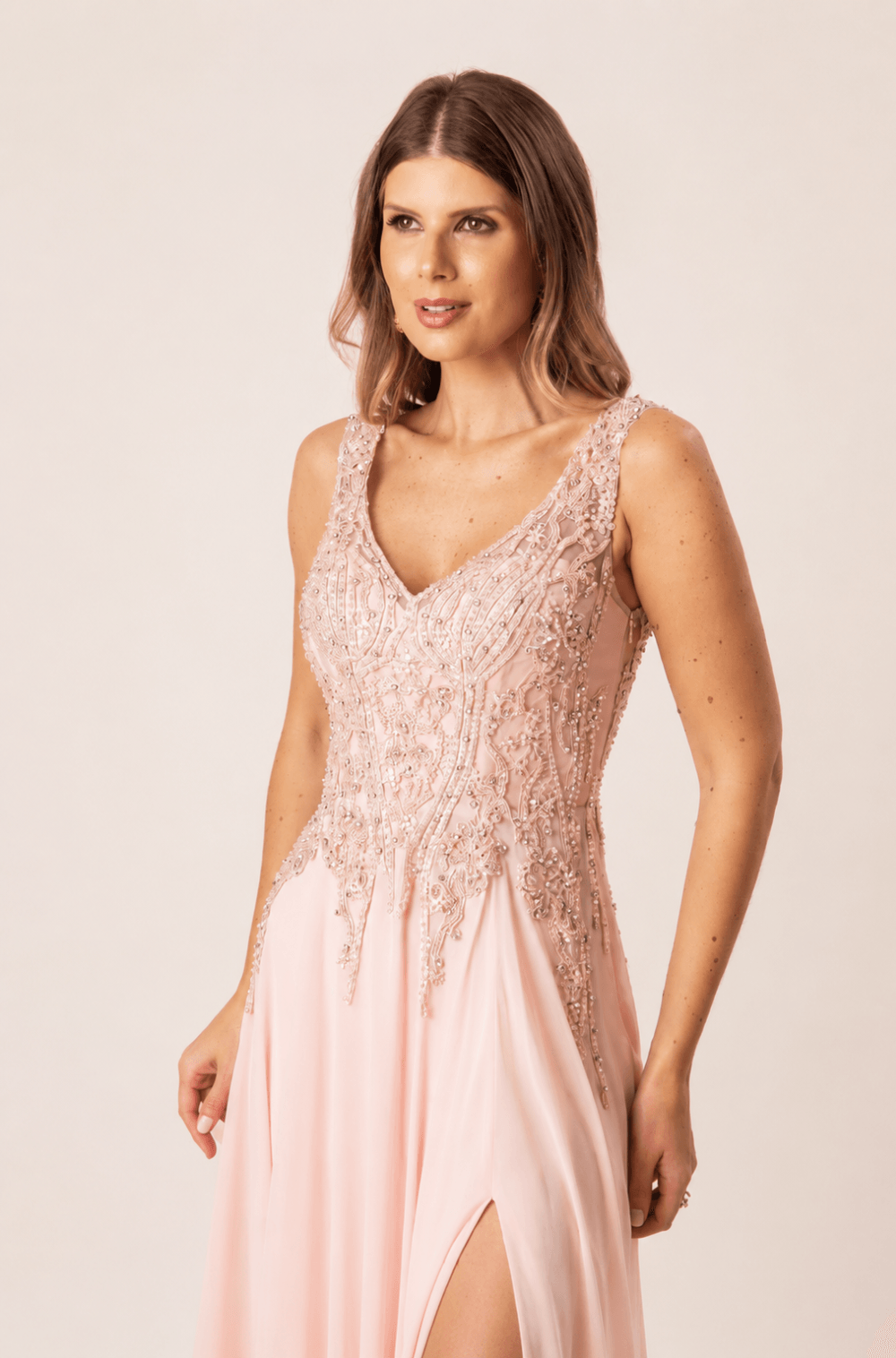 Vestido De Festa Longo Bordado Anna Nude - Hover