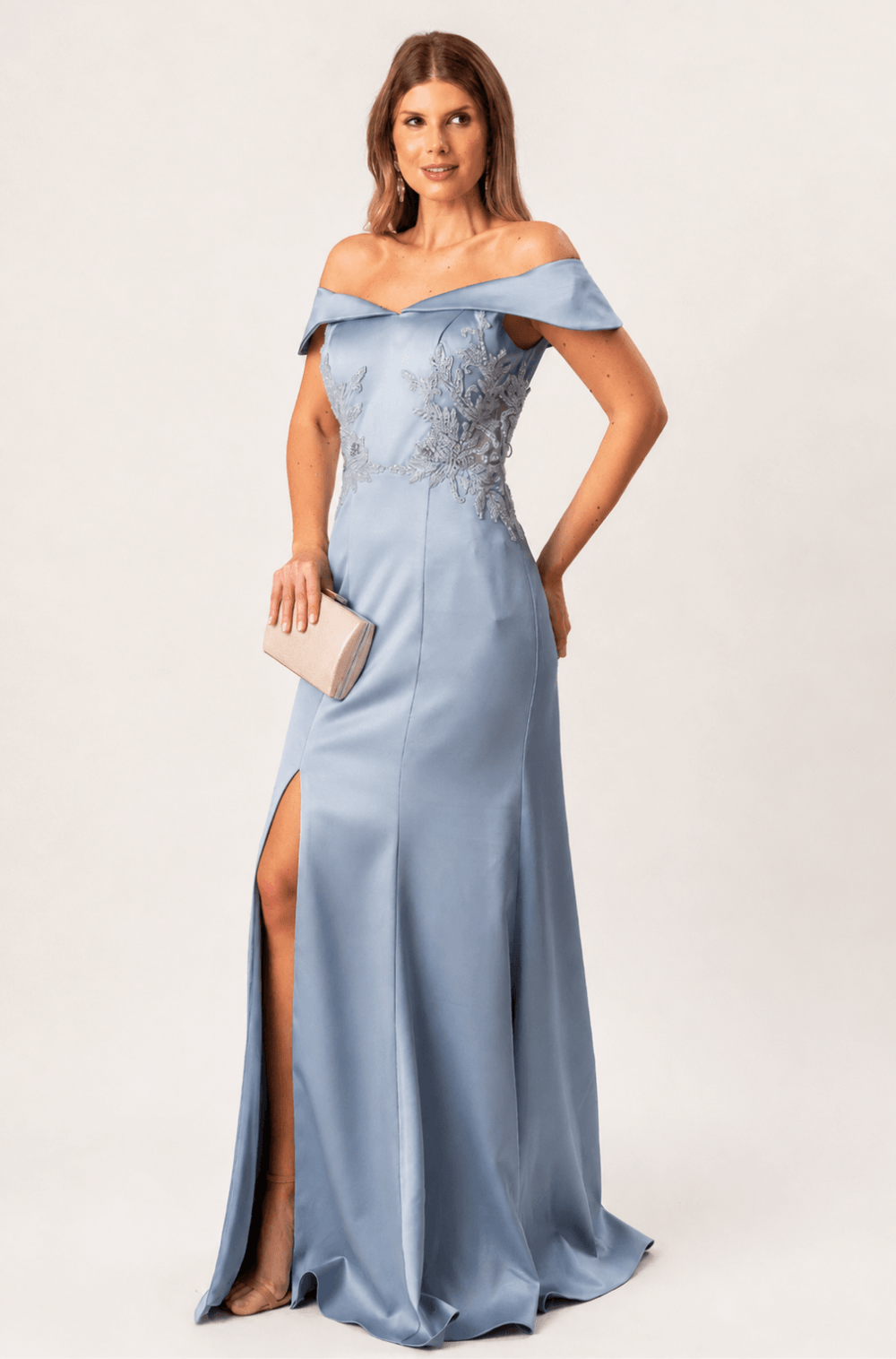 Vestido De Festa Longo Bordado Berlim Cinza
