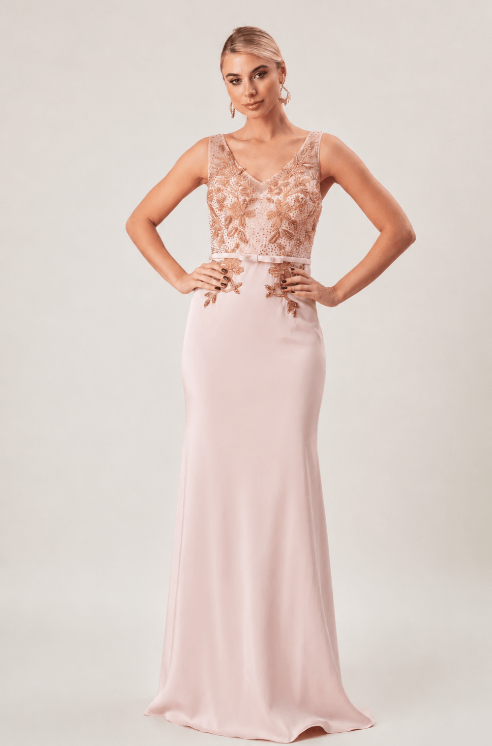 Vestido De Festa Longo Bordado Fallen Nude